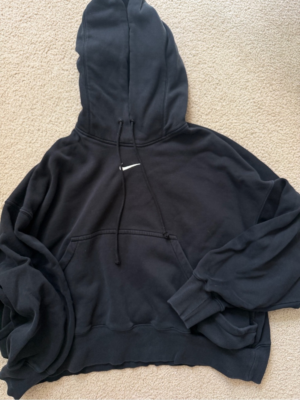 Nike Black Pullover Hoodie Sweatshirt